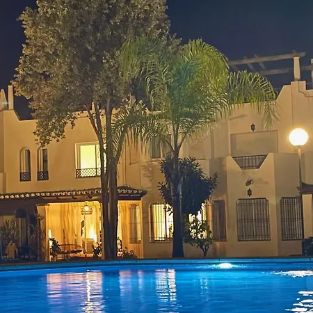 Lägenhet Modern Penthouse In With Pool Marbella